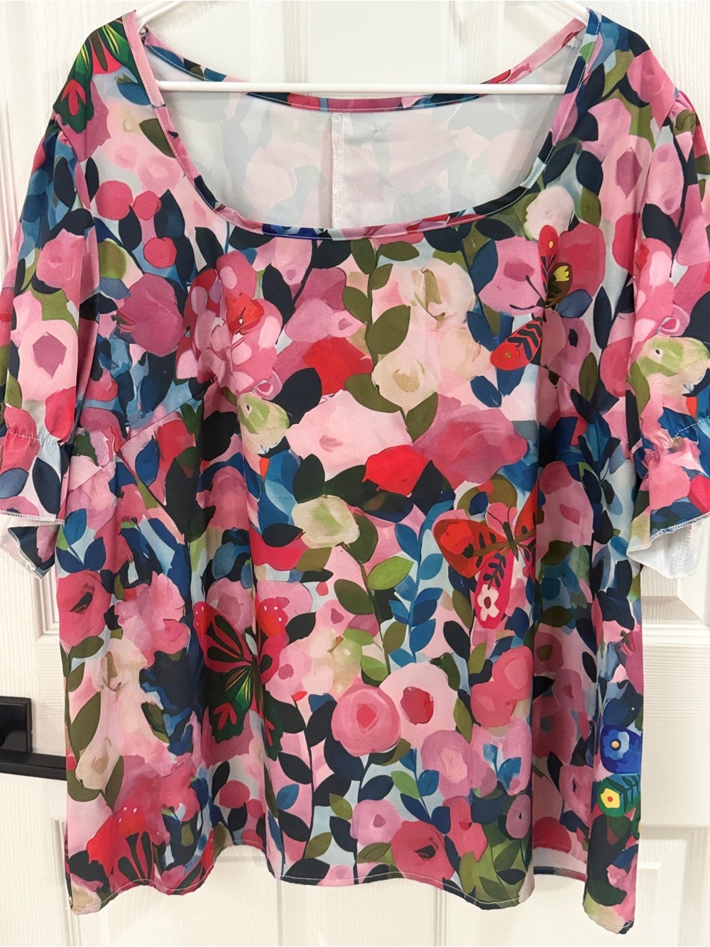 Emery Rose 4XL Pink Floral Butterfly Puff Sleeve Top Plus Size
